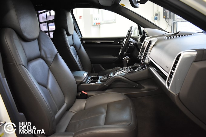 PORSCHE Cayenne 3.0 Diesel